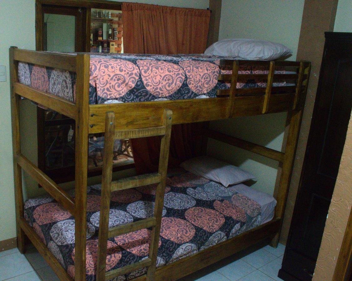 Hostal Tierra Y Mar Montañita Buitenkant foto