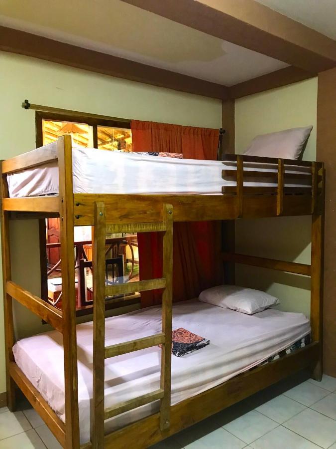 Hostal Tierra Y Mar Montañita Buitenkant foto